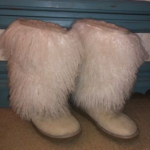 UGG AUSTRALIA genuine sheepskin boots